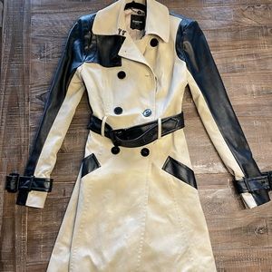 Bebe two tone trench